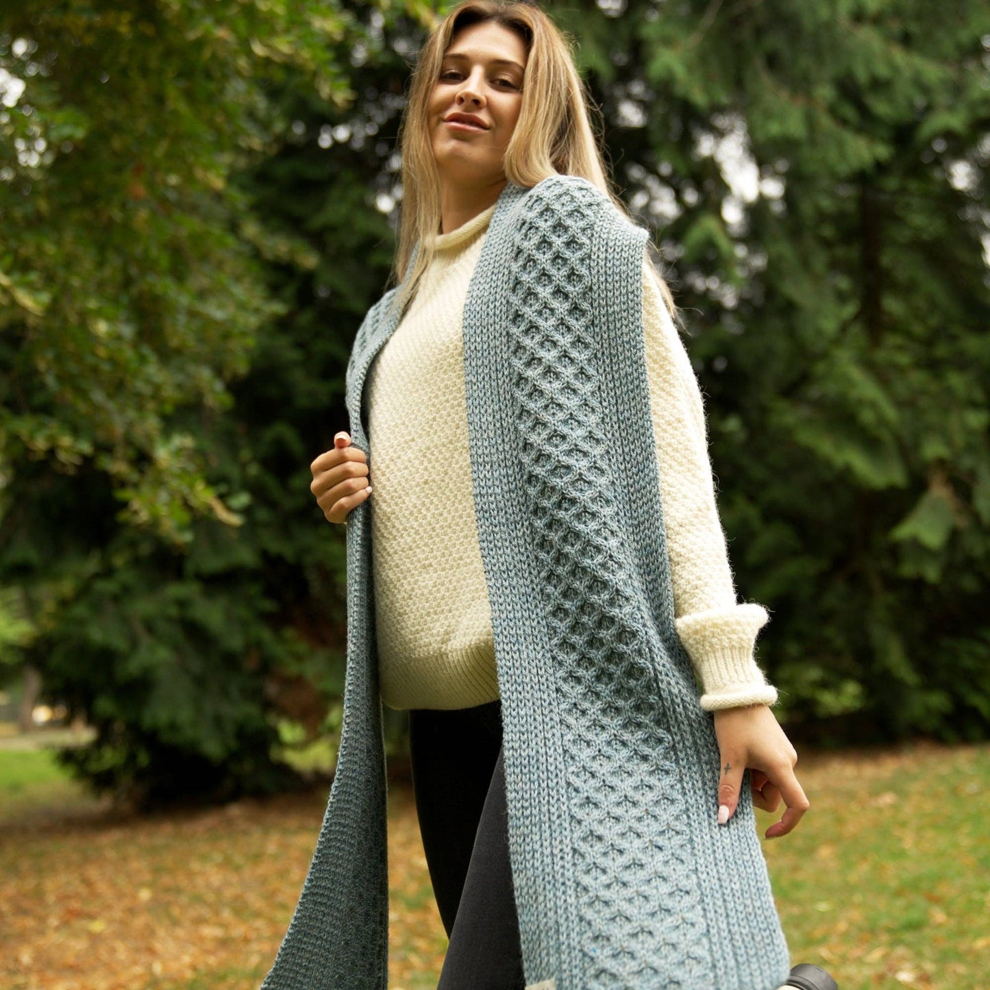 British Wool Long Honeycomb Scarf - Teal