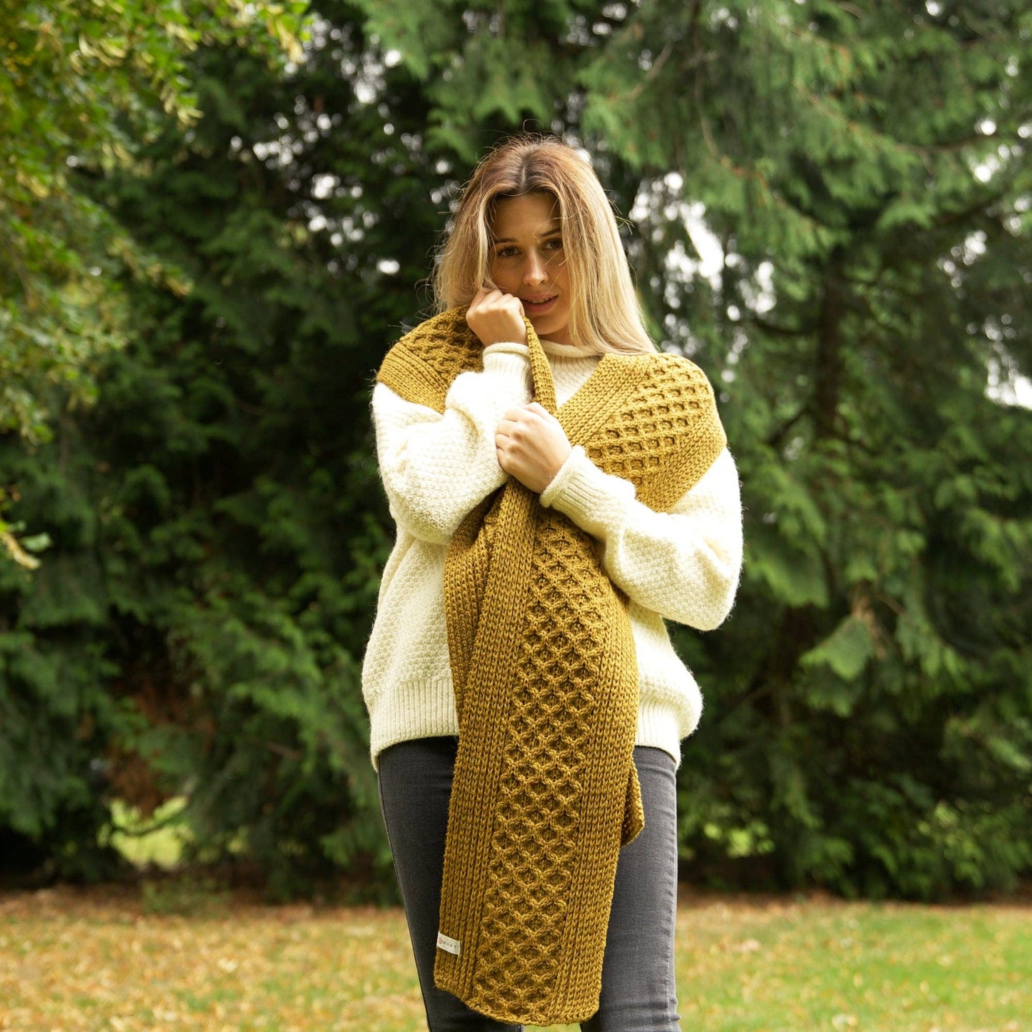 British Wool Long Honeycomb Scarf - Harvest